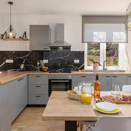 Apartman Casa Elizabeta