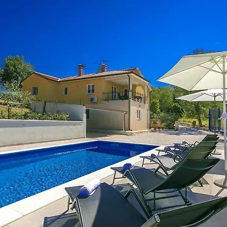 Casa Elizabeta Lägenhet *